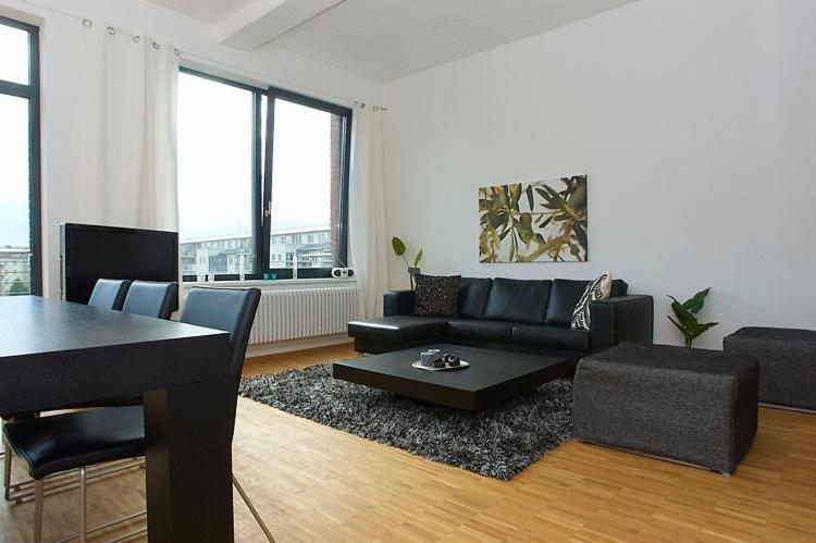 Spacious Studio Apartment Friedrichshain Berlim Quarto foto